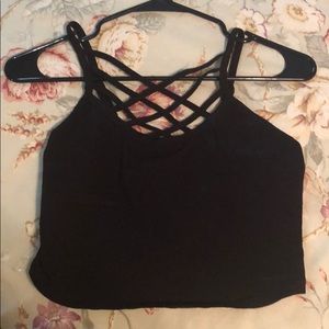 BLACK CROP TOP